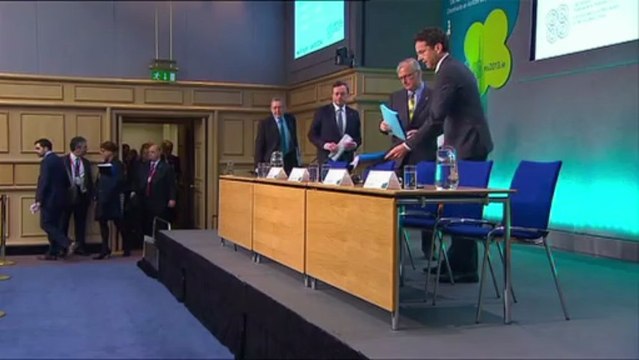 Eurozone approves problematic Cyprus bailout