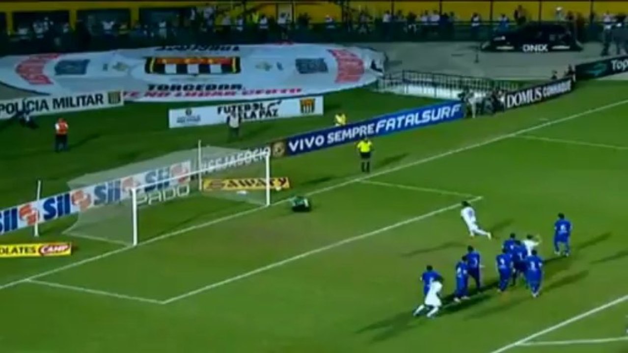 Paulista: Neymar zwirbelt das Leder in den Winkel