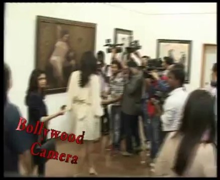 Sushmita Sen At Women & We Men Art Exhibition In Worli