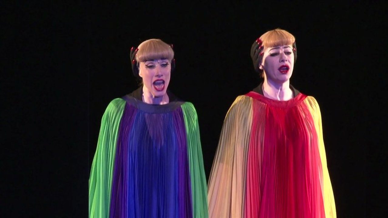 Hermanas - Alfredo Arias