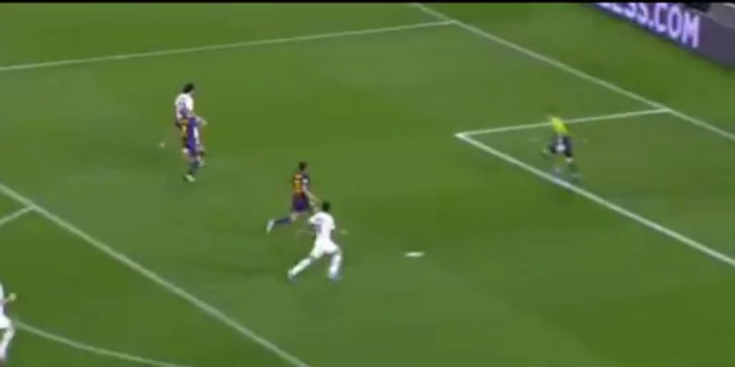 GOL PASTORE(PSG) VS BARCELONA (1-0)
