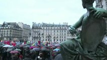 Manifestation contre la violence homophobe à Paris