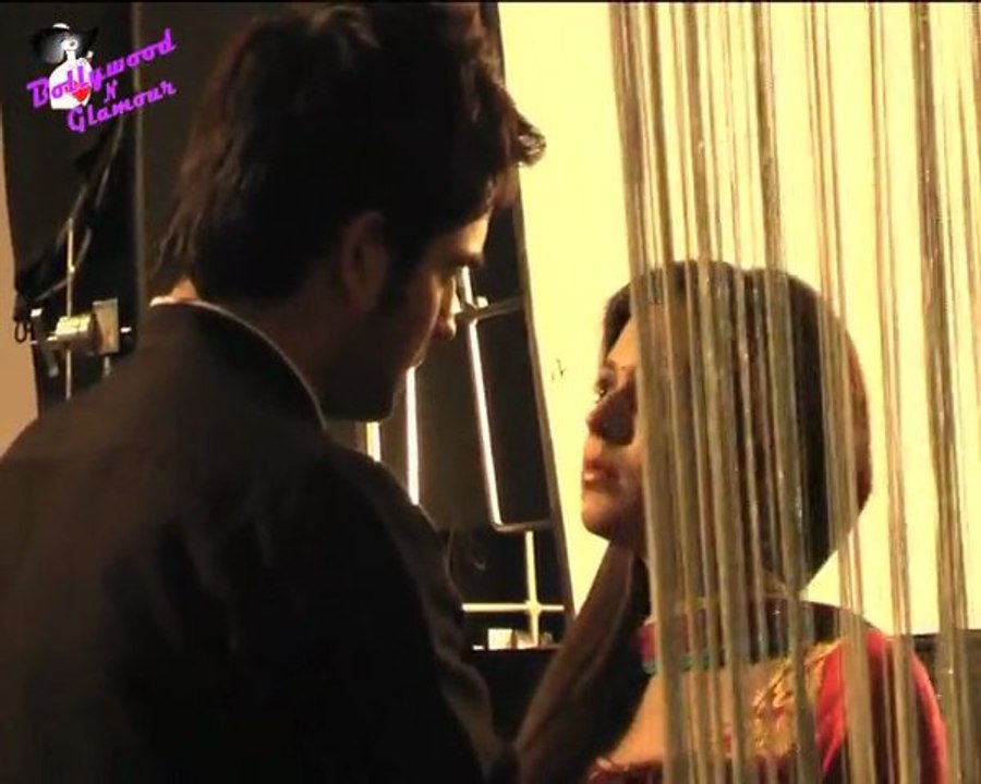 On location of the TV Serial ''Madhubala'' - R K wants Madhubala back