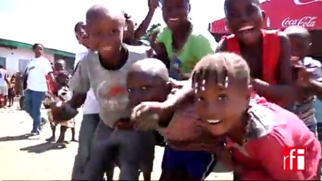 FEMUA - Couleurs Tropicales