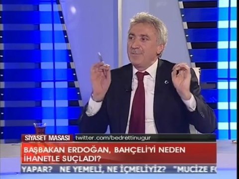 NACİ MEMİŞ : AKİL ADAMLAR