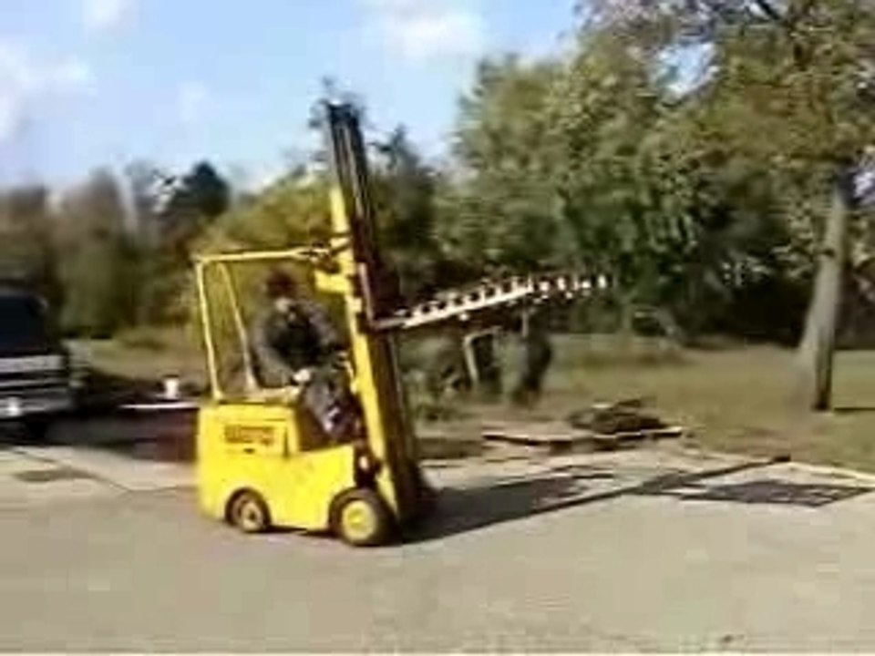 Clark forklift video for eBay