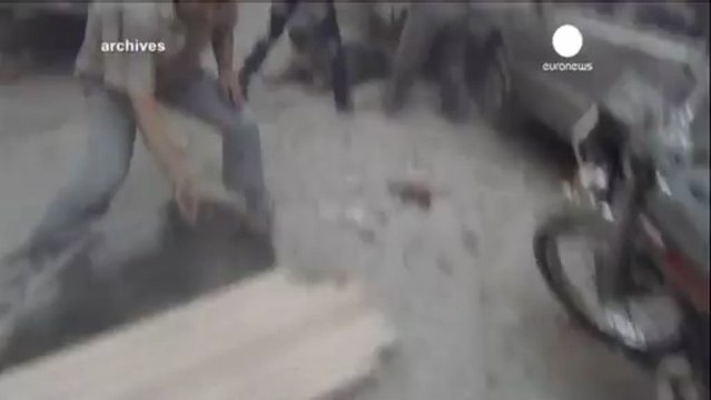 Civilians targeted by Syrian air strikes claims Human...