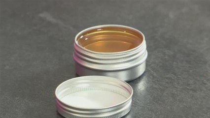 Solid perfume: how to make it