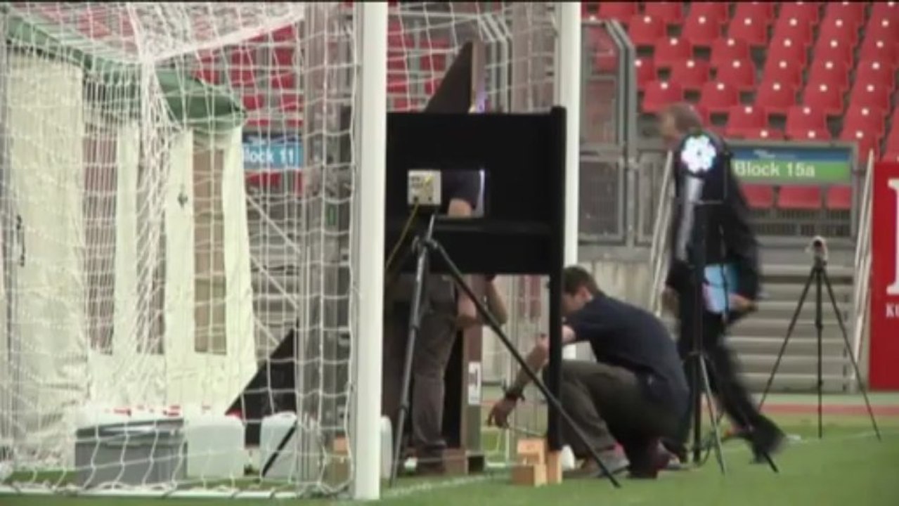 Premier League entscheidet sich für Hawk-Eye