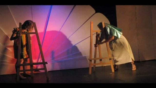 0906 - « J’écris mon histoire, avec les enfants du Relais Ménilmontant »