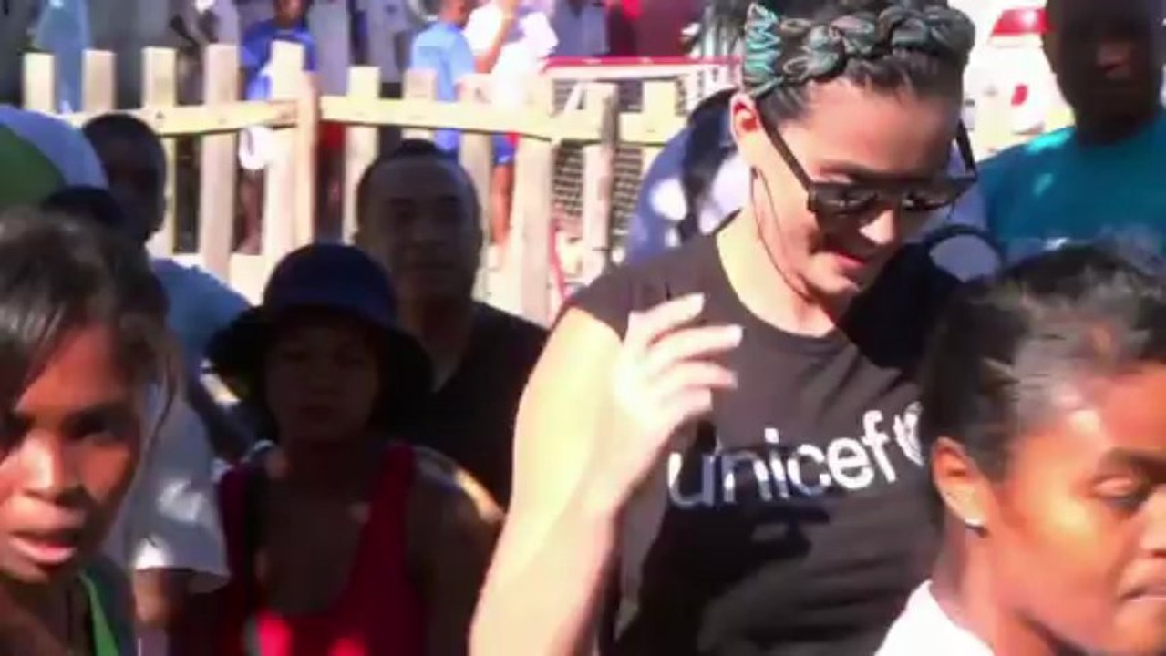 Katy Perry in Madagascar