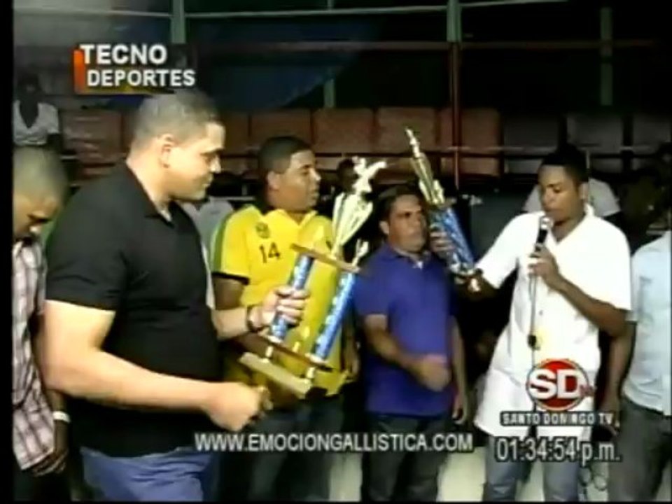 Programa TECNODEPORTES del pasado Miércoles 10 de Abril del 2013 con Resumen del Club Gallistico EL  25 de Pedro Brand  y del Coliseo Sto. Dgo. Este, el pasado Domingo 7 de Abril . Ambas jugadas fueron cubiertas por TECNODEPORTES.