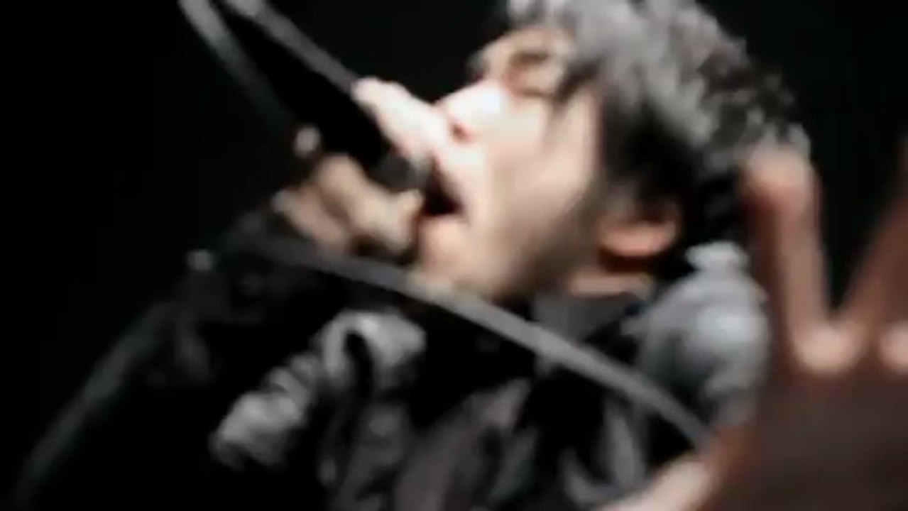 Crossfaith - _Monolith_ Official Music Video