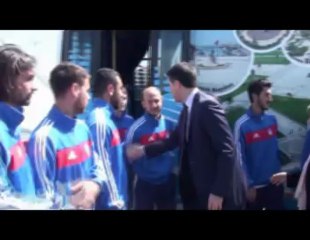 Hakan Şükür'den Terim'e destek