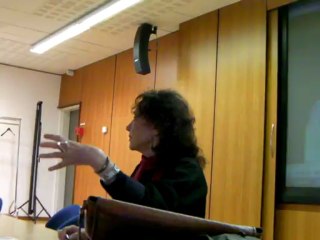 FILMER LES SUDS- Hélène Claudot -Hawad parle de la société Tuareg et des "Hommes de l'entre-deux"