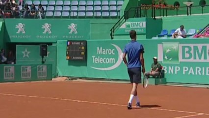 Trzy sety Robredo z Pairem