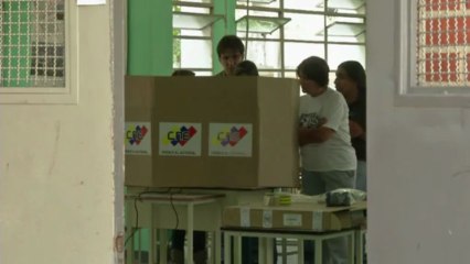 Les Vénézuéliens se préparent à tourner la page Chavez