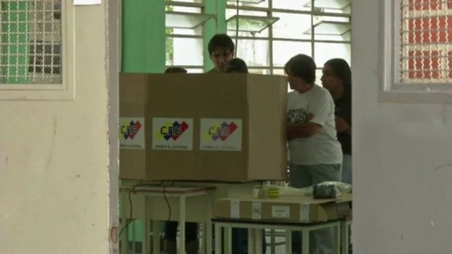 Les Vénézuéliens se préparent à tourner la page Chavez