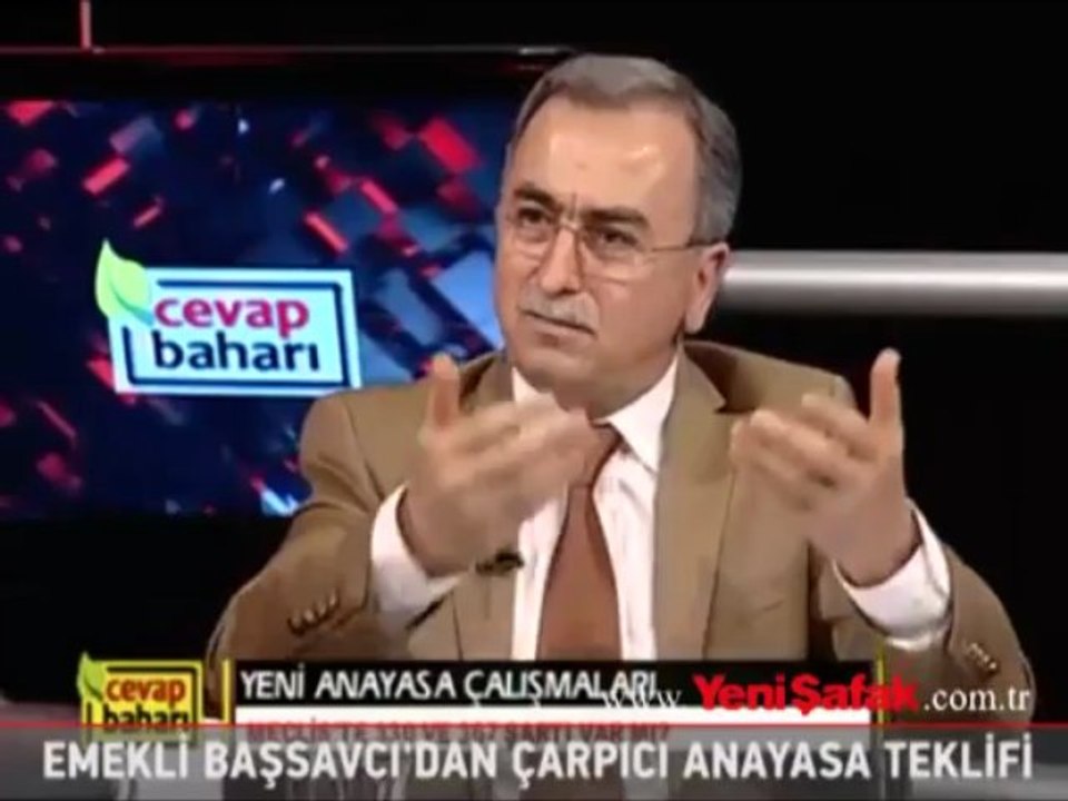 Emekli Başsavcı'dan çarpıcı Anayasa teklifi
