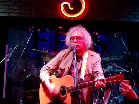 Yeni Türkü - Destina (Canlı Performans)