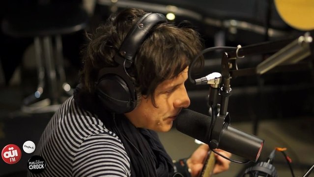 Indochine - La Colline Des Roses - Session Acoustique OÜIFM