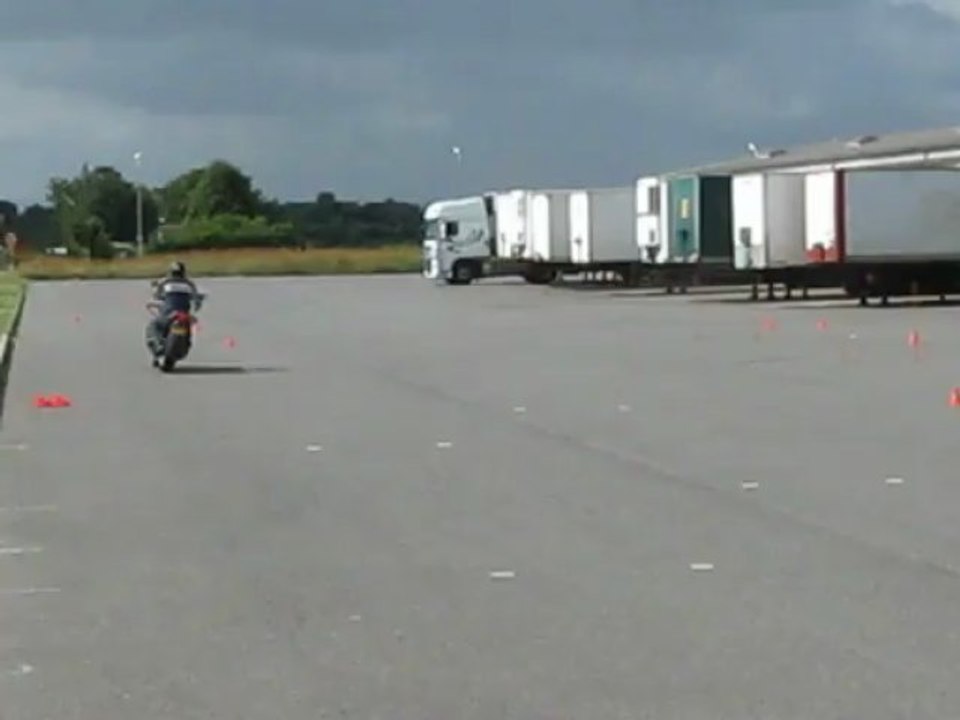 Leçon Moto Laurent sur rapide - Juillet 2010