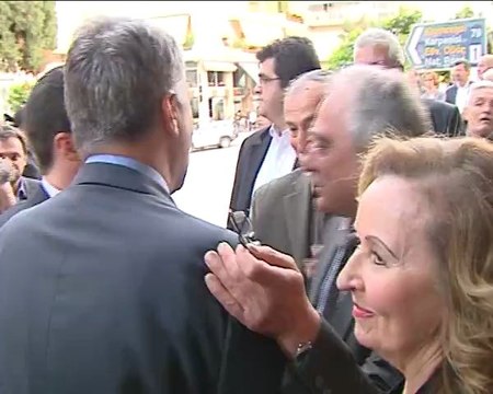 H Χρυσή Αυγή υποοδέχτηκε τον Μ.Βορίδη στη Λαμία