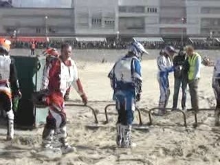 Les motards perdent la boule!!!