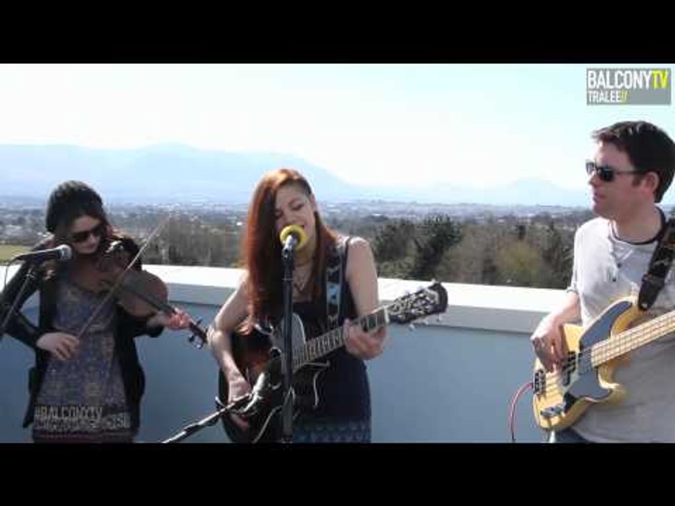 SUSAN O'NEILL AND THE LOW STANDARDS - JAMESON BLUES (BalconyTV)
