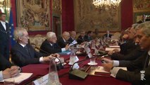 Napolitano - Riunione per la consegna delle relazioni conclusive dei Gruppi di lavoro (13.04.13)