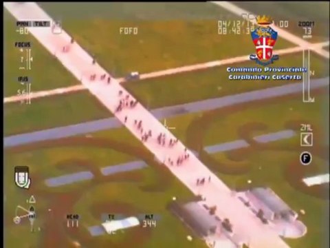 Caserta - Spaccio vicino alla Reggia, blitz dei carabinieri -1- (13.04.13)