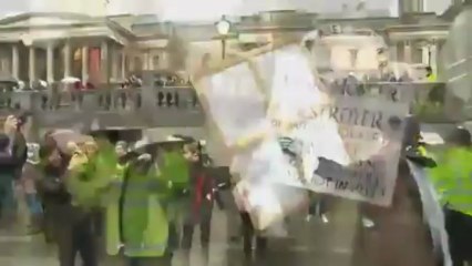 Margaret Thatcher Death Party After Liverpool Banners - Trafalgar Square