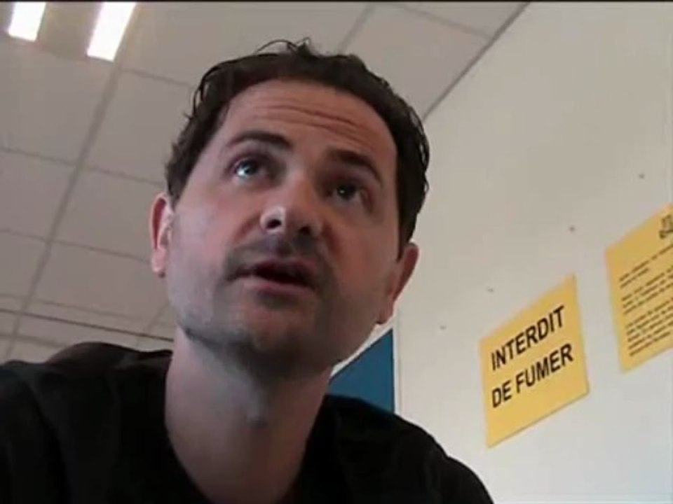 Championnats de France de natation. Fabrice Pellerin évoque sa passion pour la guitare 01