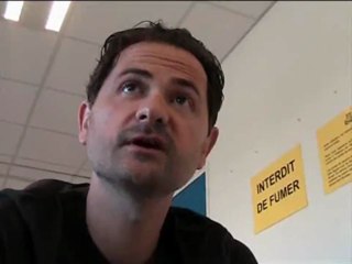 Championnats de France de natation. Fabrice Pellerin évoque sa passion pour la guitare 01