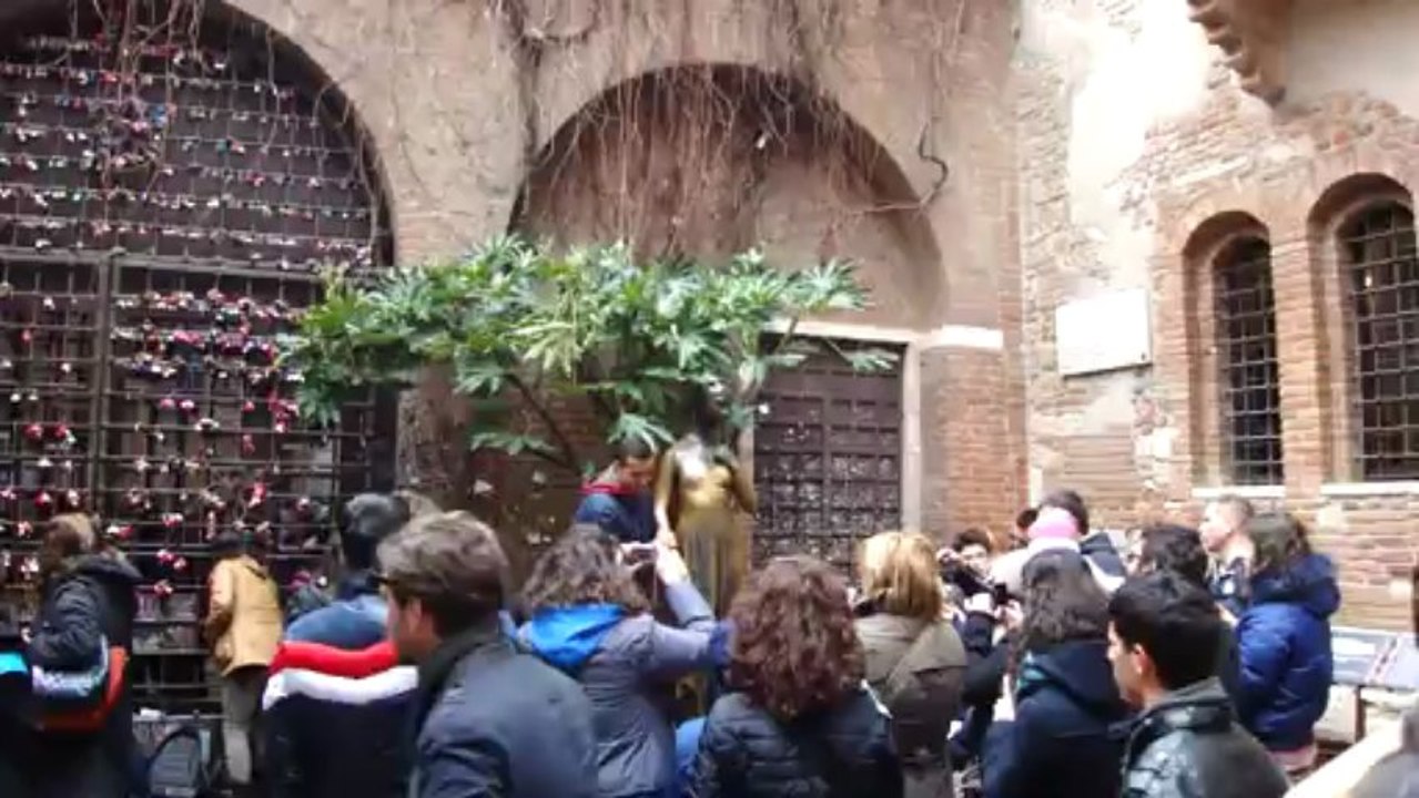 Romeo and Juliet House in Verona Italy - Casa di Giulietta - Romeo und Julia