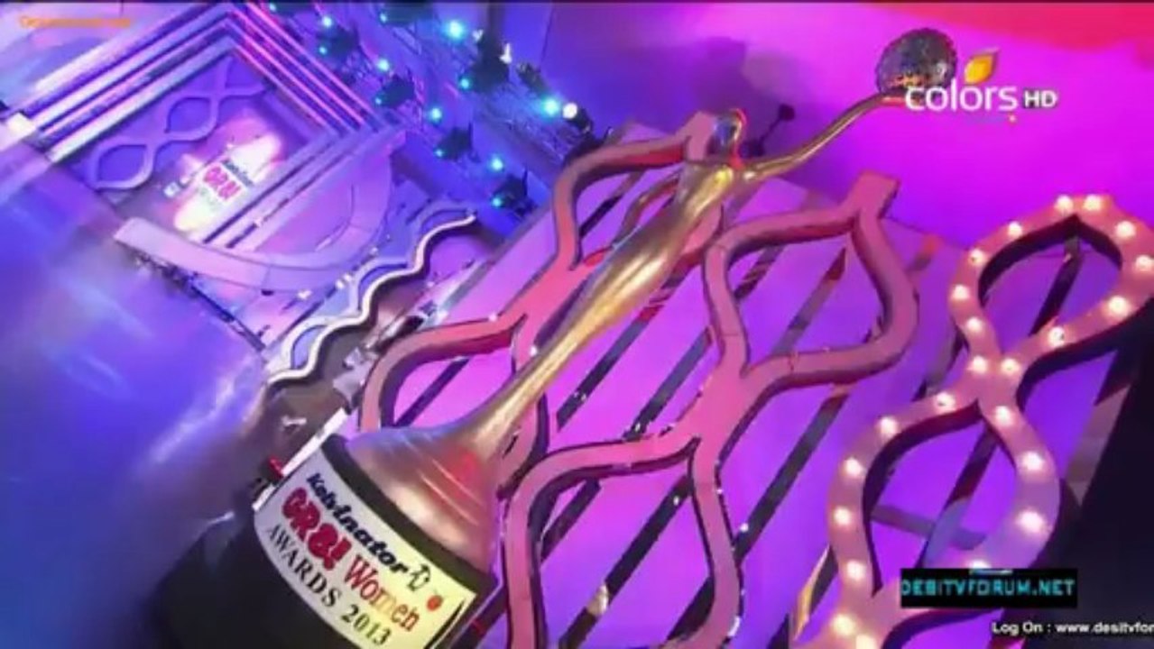 Gr8 Women Awards 2013 720p 14th April 2013 Video Watch Online HD Pt6