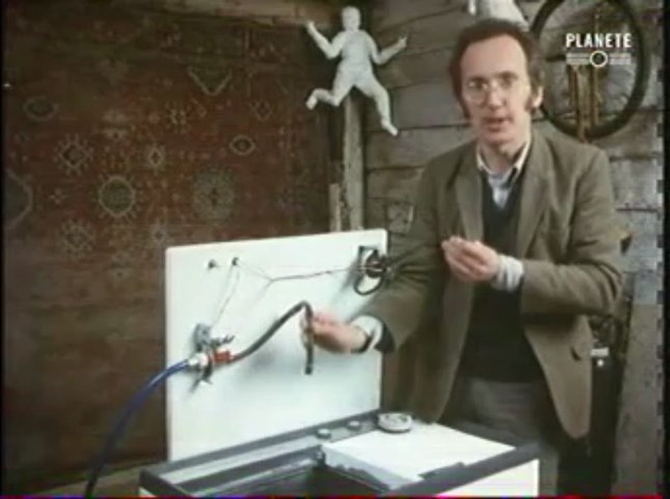 La vie secrête des machines - 02 - Machine à laver