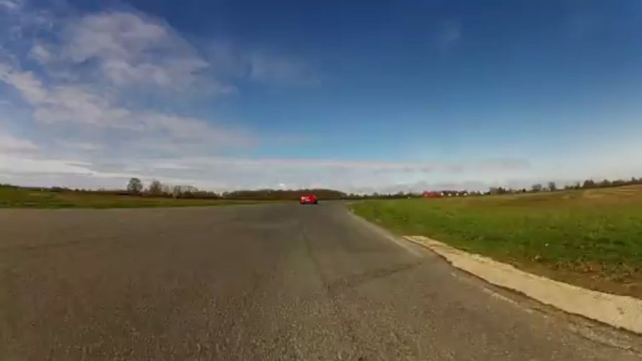 Honda Integra TypeR DC2 13 Avril 2013 Circuit de Lurcy Levis VS Ferrari 458