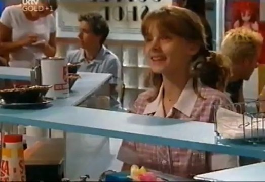 Neighbours Episode 4504