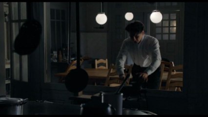 Gran Hotel - Capítulo 29. Ezequiel apunta a Maite con un arma.