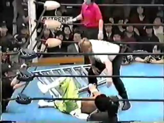 FMW - Sabu vs. The Sandman 12.22.1997