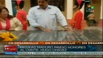 Maduro rindió tributo a Chávez en el Cuartel de la Montaña