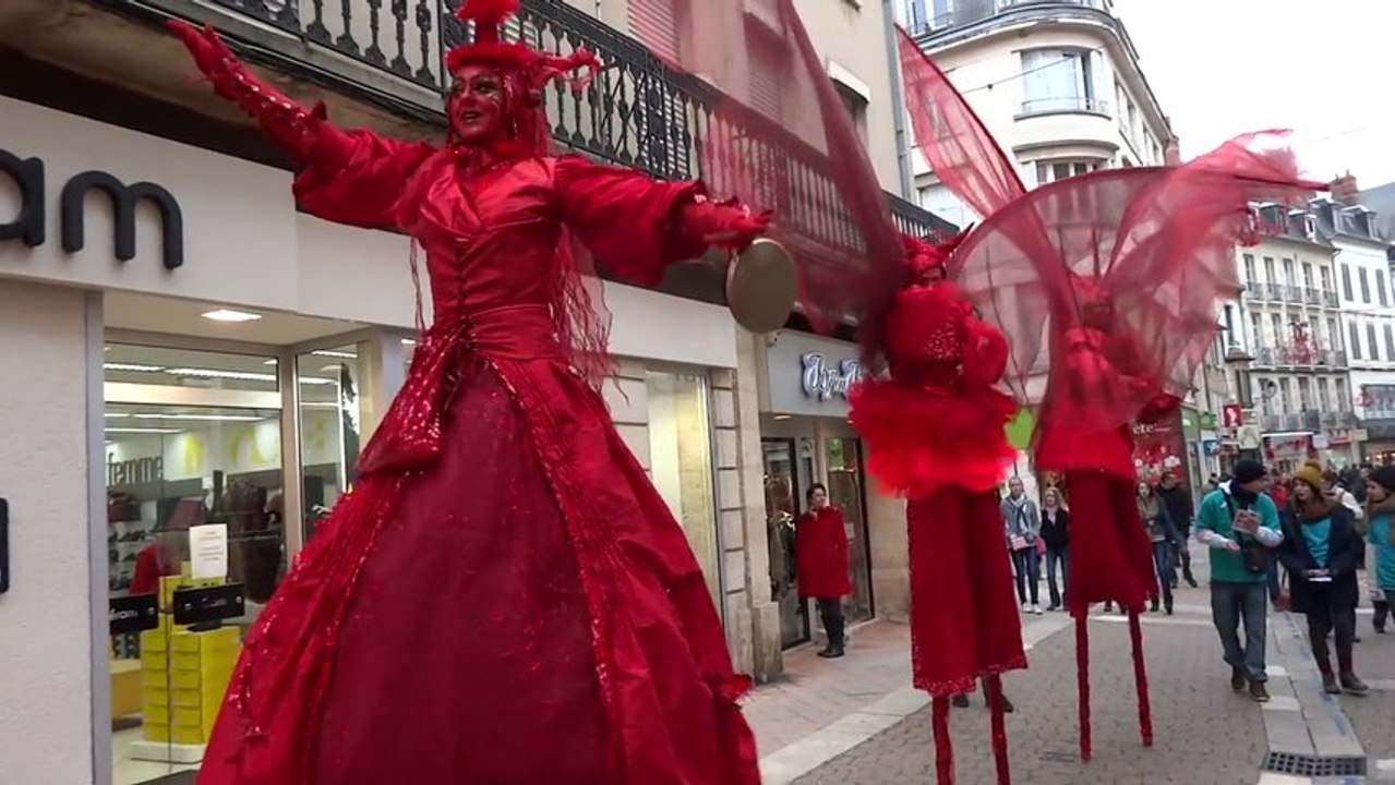 Les Zaccros de Noël Nevers & inauguration du cinéma Mazarin (Nièvre)