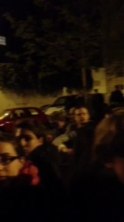 Devant l'Assemblée nationale