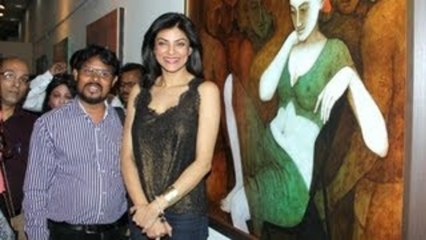 Sushmita Sen Inaugurates Sixth Sense Art Show
