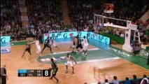 Contre de Brad Wanamaker sur Georgi Joseph