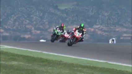 Superbikes Aragón - Chaz Davies gana con soltura