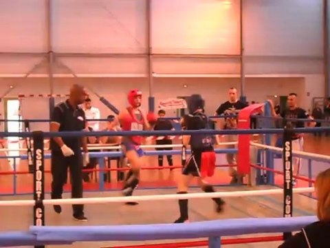 championnat de ligue de kick boxing ,merwan contre enzo