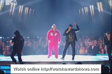 Rebel Willson Lose Yourself performance MTV Movie Awards 2013