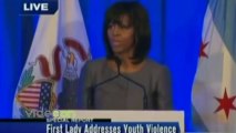 Michelle Obama contro le armi- Uniamoci e facciamo qualcosa per i nostri figli
